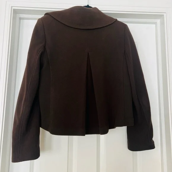INC brown buttoned blazer size large. Soft and stretchy - Picture 4 of 6